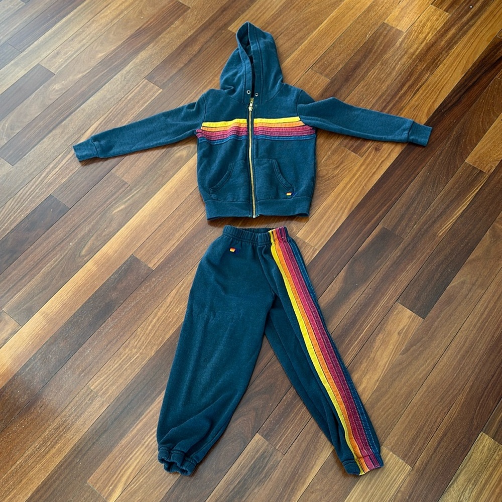 Kids Aviator Nation Sweatsuit size 6